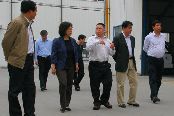 商务部电机和科技财产司副司长刘少军来中德机床调研 商务部电机和科技财产司副司长刘少军来中德机床调研