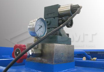 液压体系.jpg 液压体系.jpg