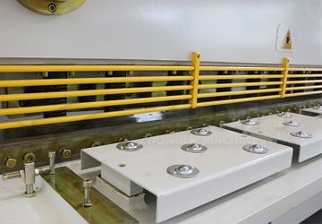 球面任务台.jpg 球面任务台.jpg