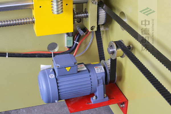 ZDP-4022强扭矩机电,撤退退却料敏捷,钢丝同步带切确更静音.jpg ZDP-4022强扭矩机电,撤退退却料敏捷,钢丝同步带切确更静音.jpg